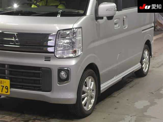 MITSUBISHI TOWNBOX 2018