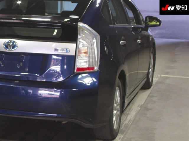 TOYOTA PRIUS PHV 2014