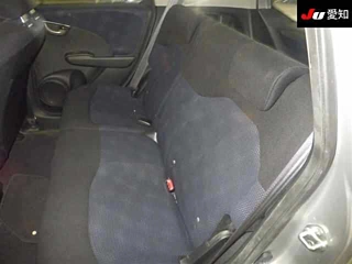 HONDA FIT 2010