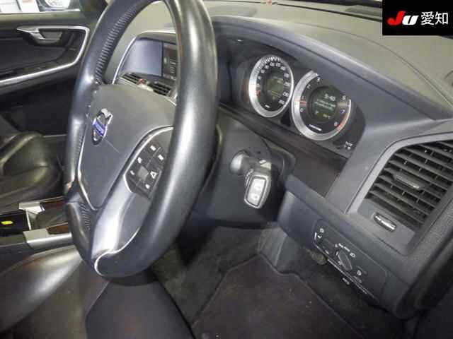 VOLVO XC60 2013