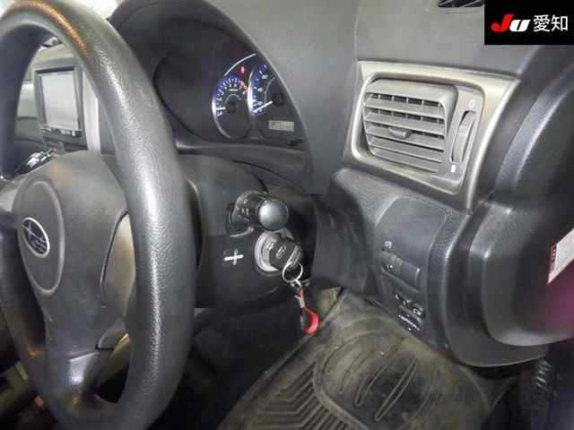 SUBARU FORESTER 2010