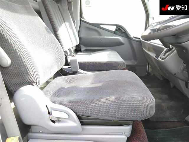 MITSUBISHI CANTER 2011
