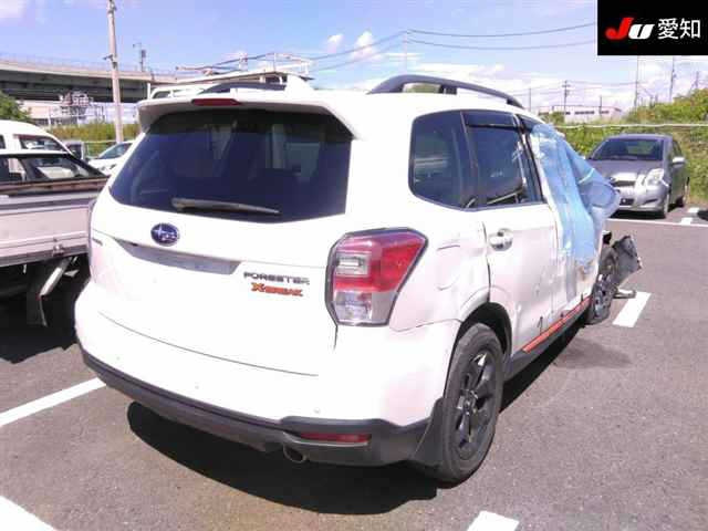 SUBARU FORESTER 2017