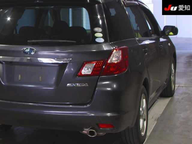 SUBARU EXIGA 2010