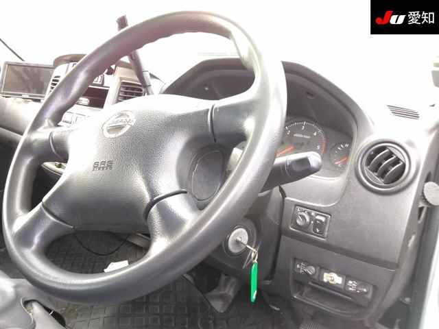 NISSAN CARAVAN VAN 2010
