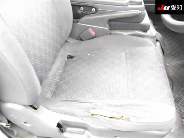 NISSAN CARAVAN VAN 2010