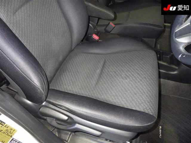 SUBARU TREZIA 2011