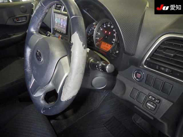 SUBARU TREZIA 2011