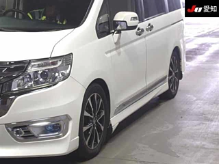 HONDA STEP WAGON 2014