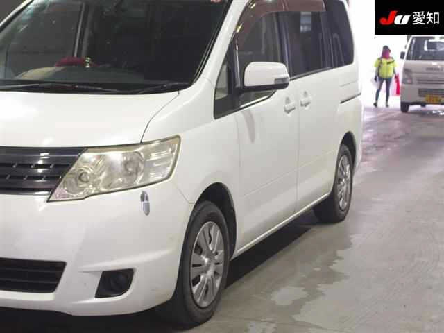 NISSAN SERENA 2008