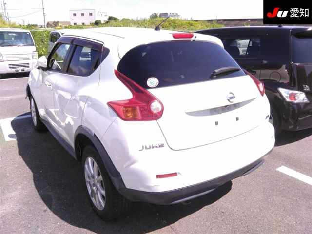 NISSAN JUKE 2011