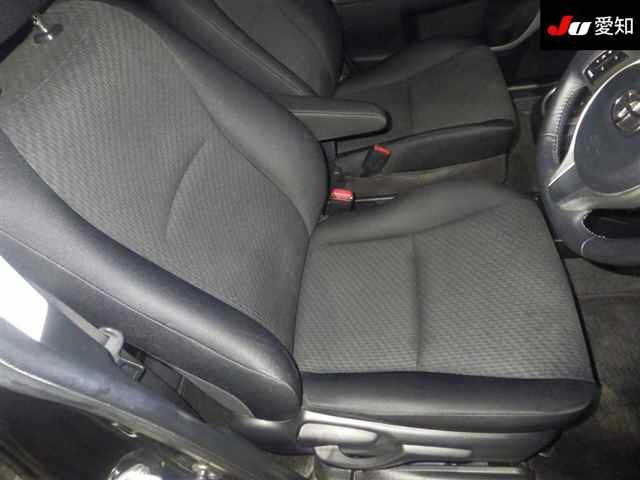 TOYOTA RACTIS 2012