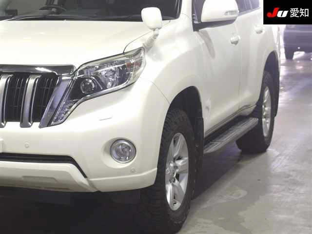 TOYOTA LAND CRUISER PRADO 2016