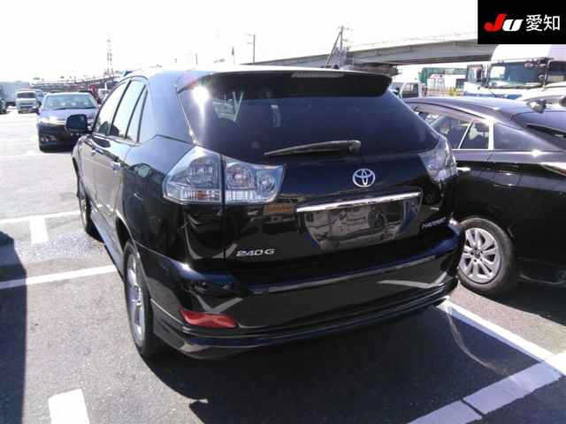 TOYOTA HARRIER 2010