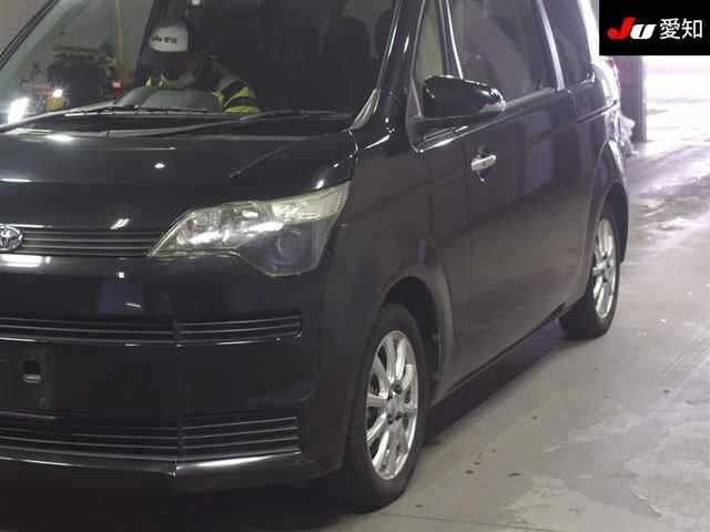 TOYOTA SPADE 2012
