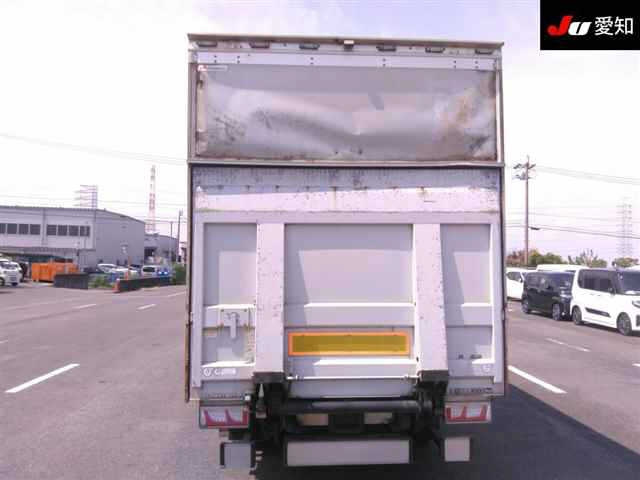 MITSUBISHI CANTER 2011