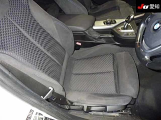 BMW 1 SERIES 2012