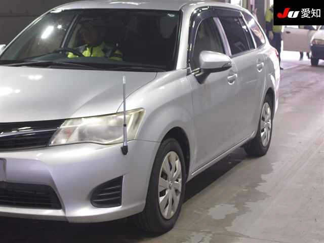 TOYOTA COROLLA FIELDER 2013