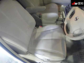 NISSAN ELGRAND 2010