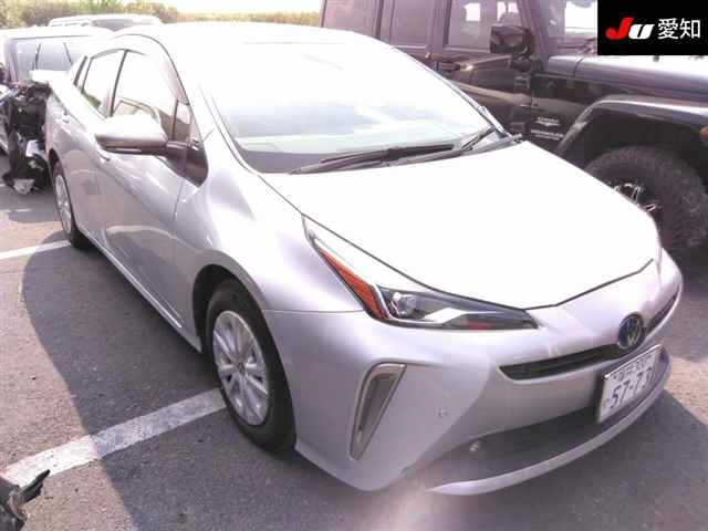 TOYOTA PRIUS 2021