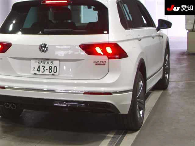 VOLKSWAGEN TIGUAN 2020