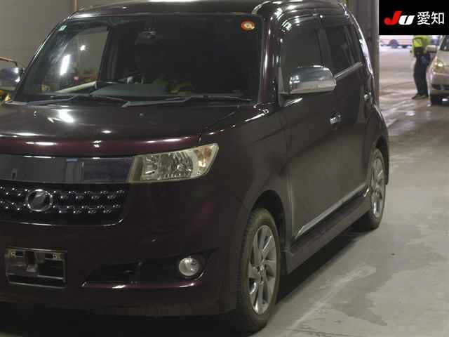 TOYOTA BB 2012