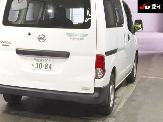 NISSAN NV200 2014