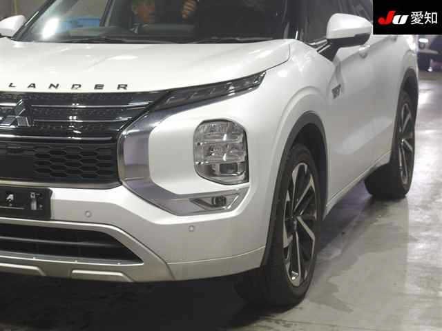 MITSUBISHI OUTLANDER PHEV 2023