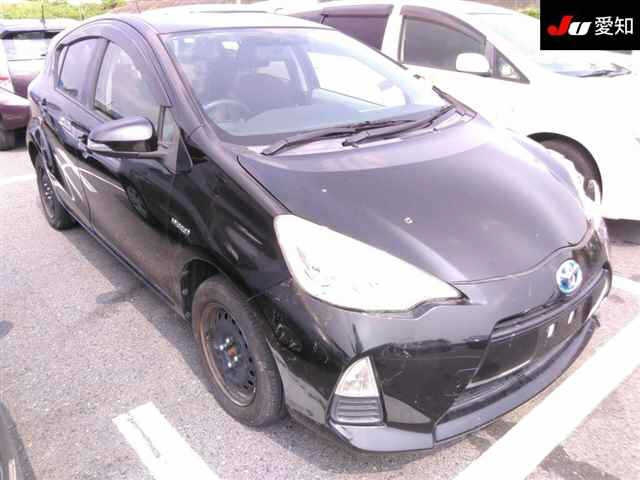 TOYOTA AQUA 2012