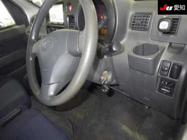 DAIHATSU HIJET VAN 2008