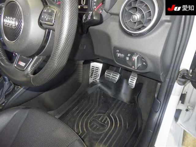 AUDI A1 2012