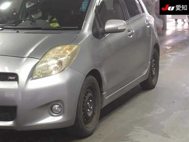 TOYOTA VITZ 2008