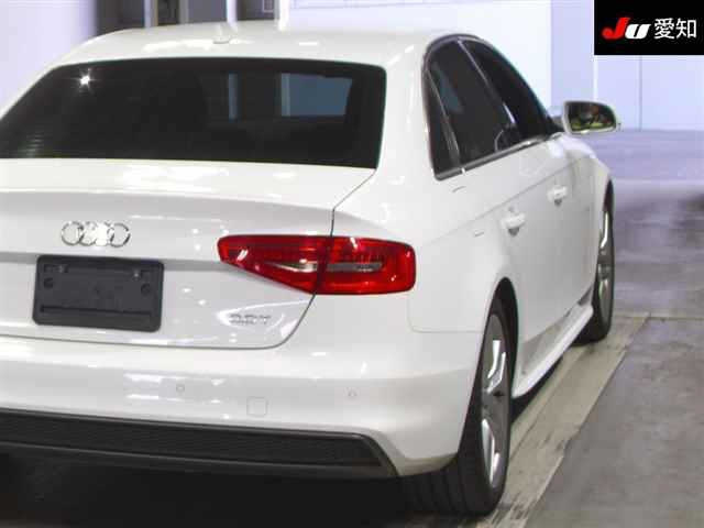 AUDI A4 2013