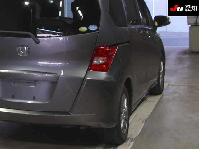 HONDA FREED 2009