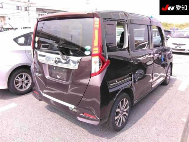 TOYOTA ROOMY 2018