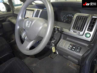 HONDA STEP WAGON 2010