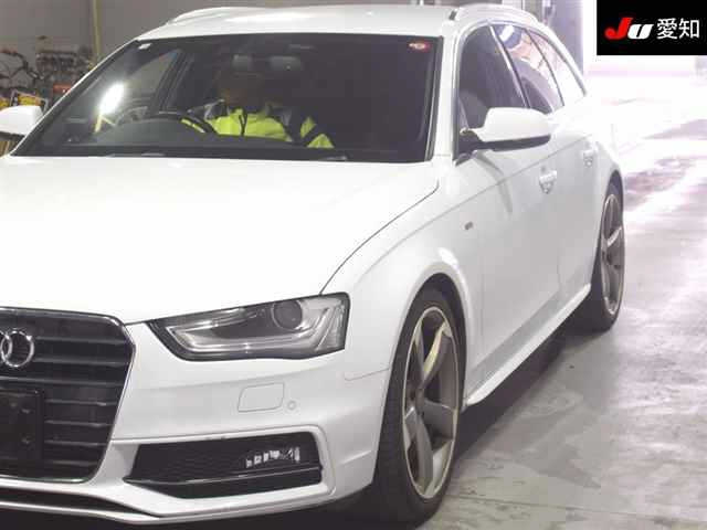 AUDI A4 2014