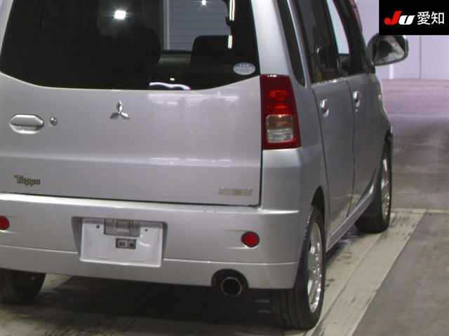 MITSUBISHI TOPPO 2008