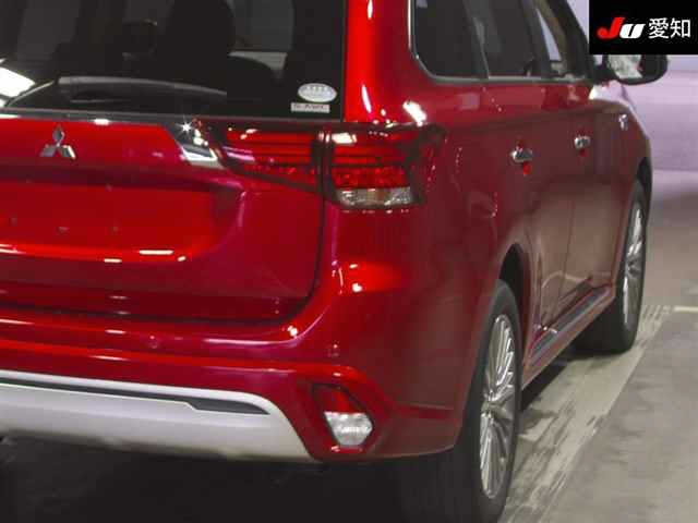 MITSUBISHI OUTLANDER PHEV 2020