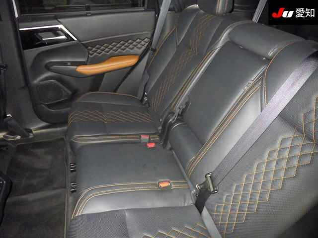 MITSUBISHI OUTLANDER PHEV 2022