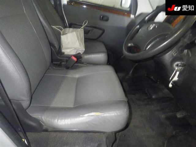 TOYOTA TOWN ACE VAN 2013