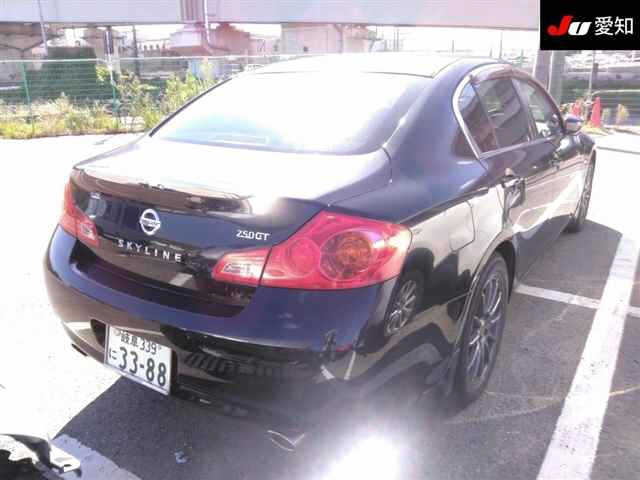 NISSAN SKYLINE 2009