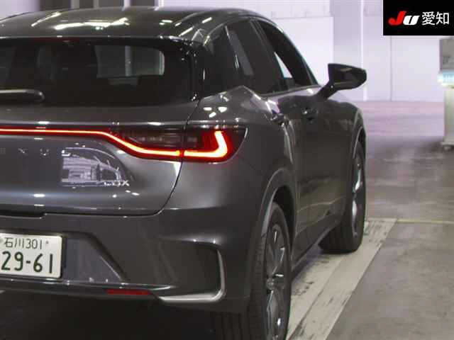 LEXUS LBX 2024