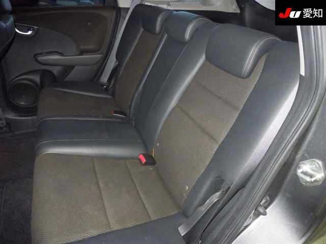 HONDA FIT SHUTTLE 2011