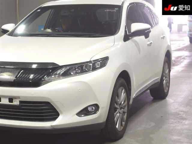 TOYOTA HARRIER 2017