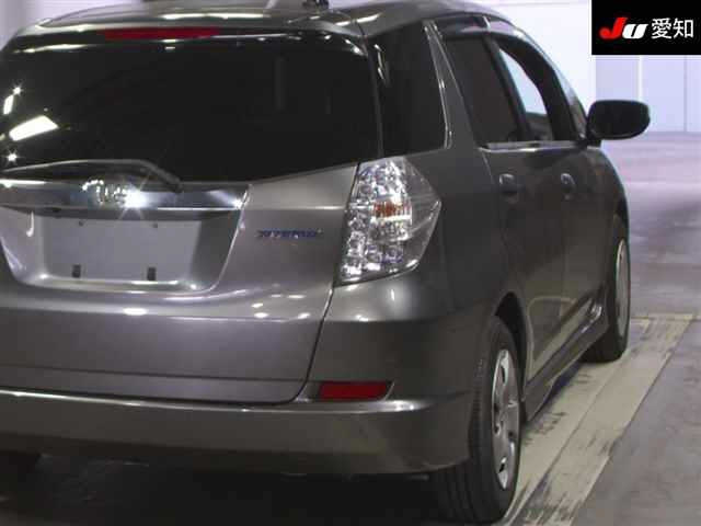 HONDA FIT SHUTTLE 2011