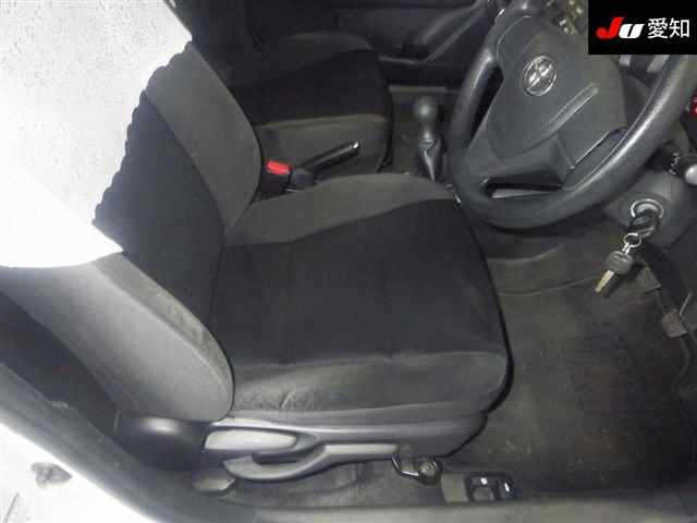 TOYOTA COROLLA AXIO 2018