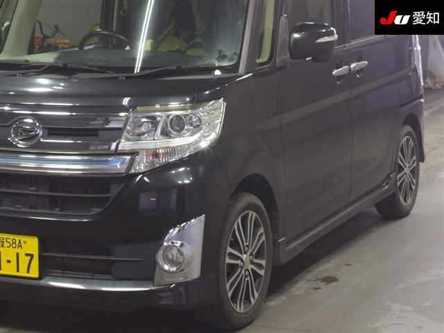 DAIHATSU TANTO 2015