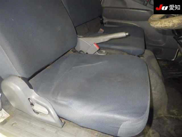 MITSUBISHI CANTER 2011