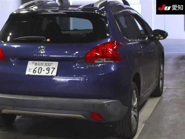 PEUGEOT 2008 2015